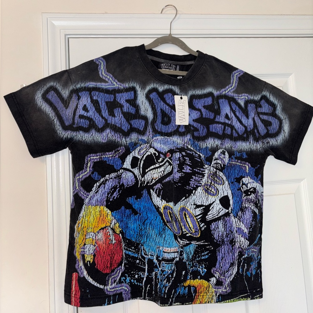 Vale Forever Raven’s Tshirt